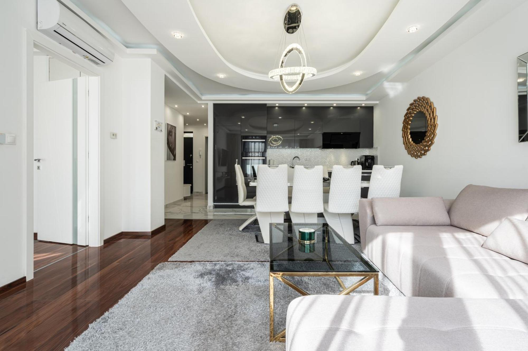 Kiraly 44 Luxury Apartment With Free Parking بودابست المظهر الخارجي الصورة