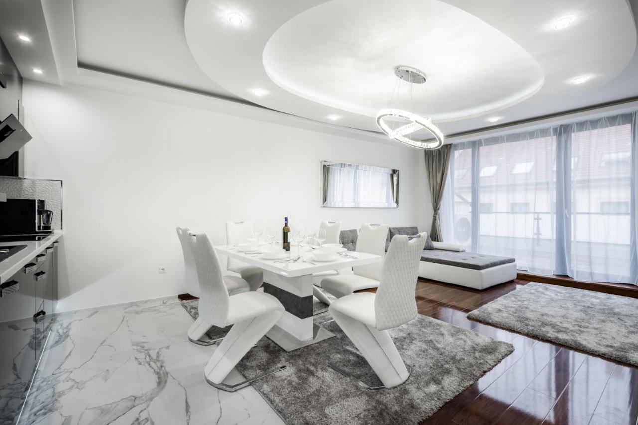 Kiraly 44 Luxury Apartment With Free Parking بودابست المظهر الخارجي الصورة