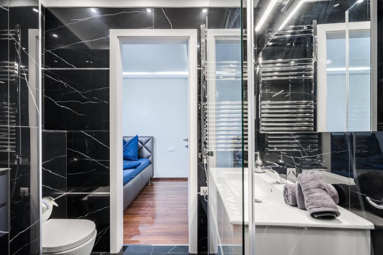 Kiraly 44 Luxury Apartment With Free Parking بودابست المظهر الخارجي الصورة